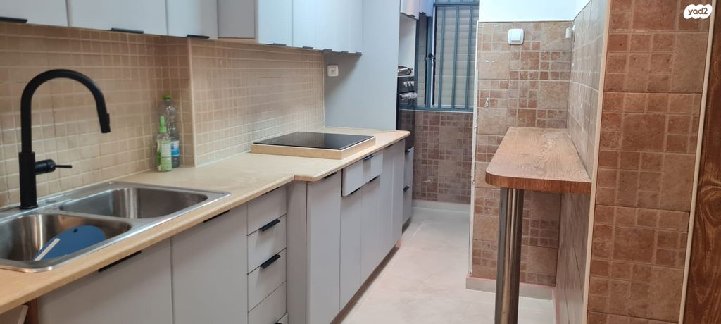 גג/ פנטהאוז, הצופית 3, מפדה אזרחי, חולון