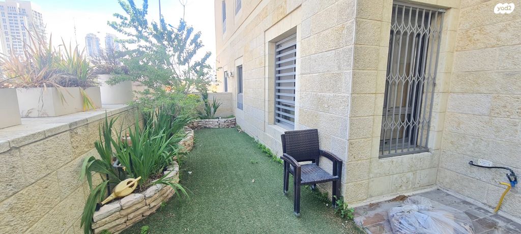 דירת גן, קרית הלאום, ירושלים