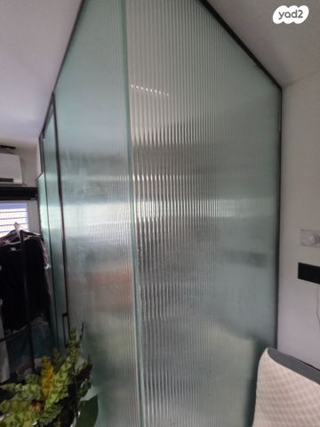 מקווה ישראל 25