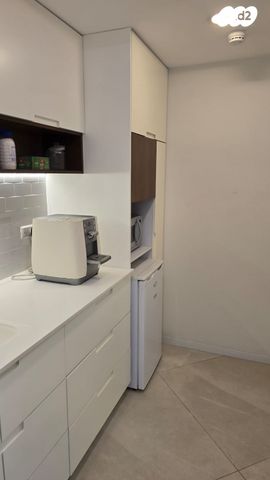 משרדים, אזור תעשיה נווה נאמן, הוד השרון