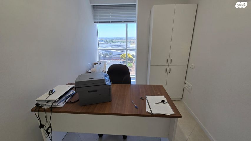 משרדים, אזור תעשיה נווה נאמן, הוד השרון