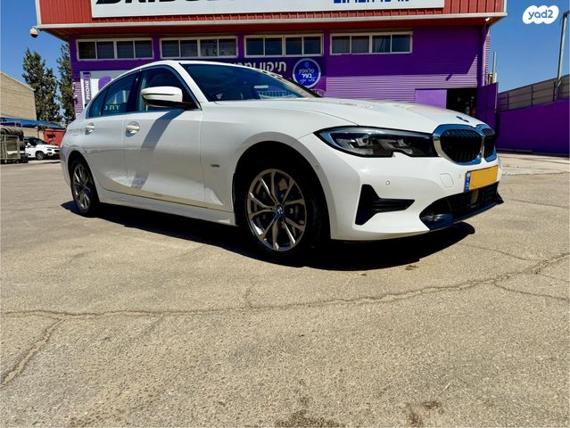 מודעת רכב ב מ וו סדרה 3