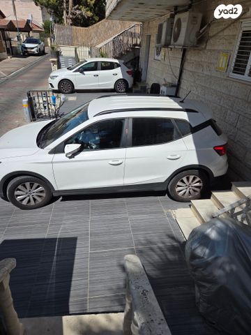 מודעת רכב סיאט ארונה