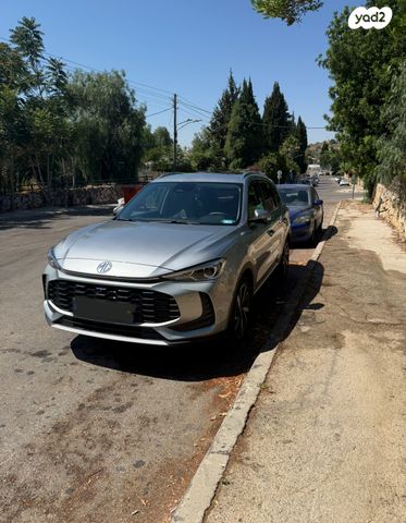 מודעת רכב אם ג'י ZS