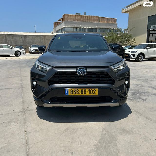 מודעת רכב טויוטה RAV4