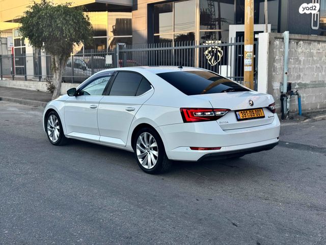 סקודה סופרב