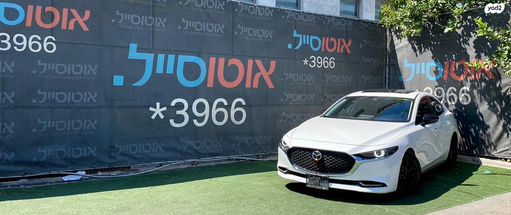 מודעת רכב מאזדה 3