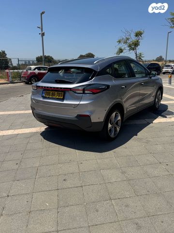 ג׳ילי Geometry C