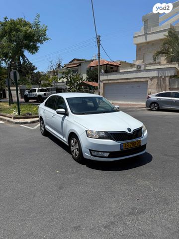 מודעת רכב סקודה ראפיד