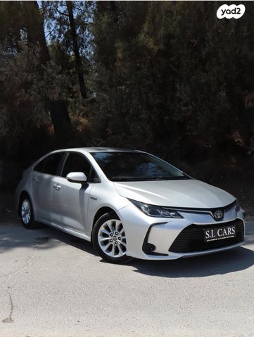 טויוטה קורולה