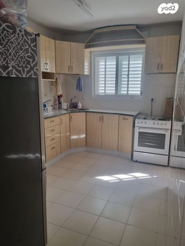 יציאת תש"ז 3