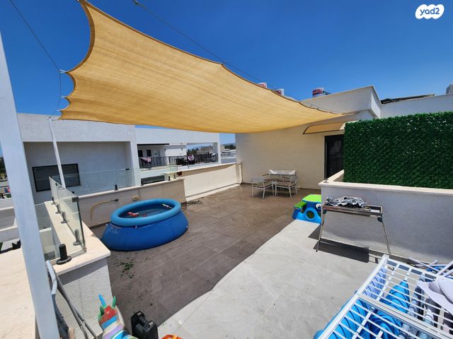 יחידת דיור, רקפת 139, אומן, אומן