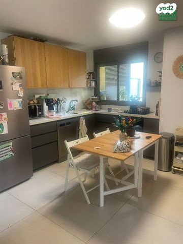 דירה, ברגסון, נווה אביבים, תל אביב יפו