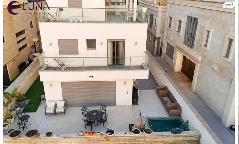 בני בנימין 30