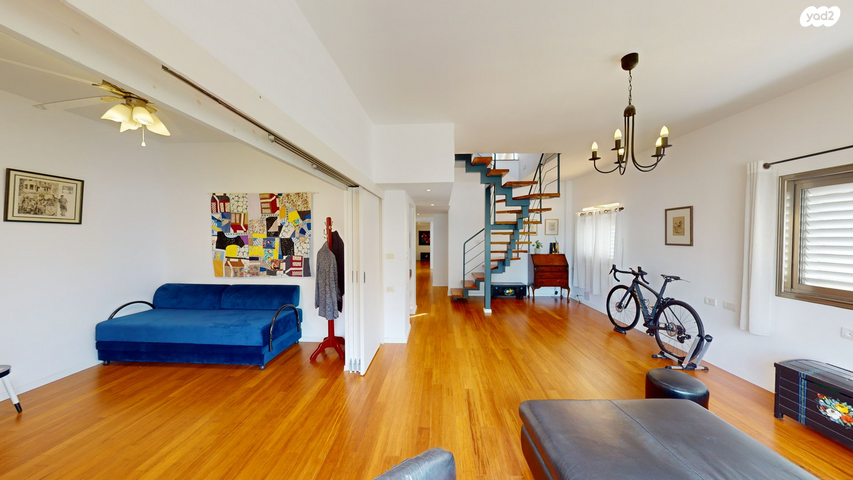 גג/ פנטהאוז, נחום סוקולוב, תל אביב יפו