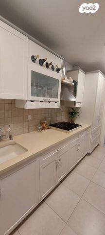 דירה, הרב נורוק, קרית הרצוג, בני ברק