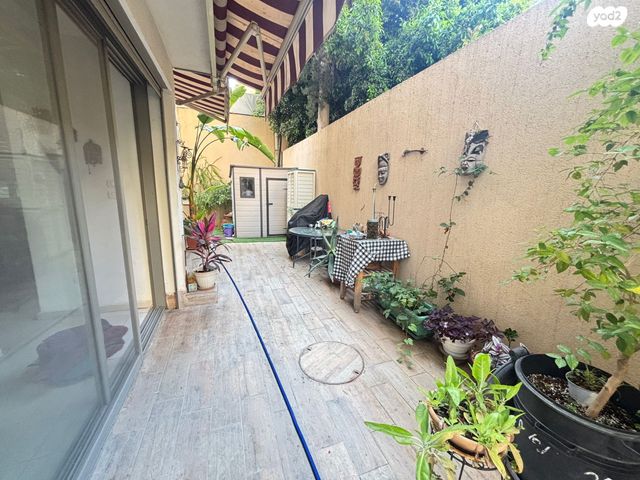 דירת גן, אנה פרנק, מרכז, כפר סבא