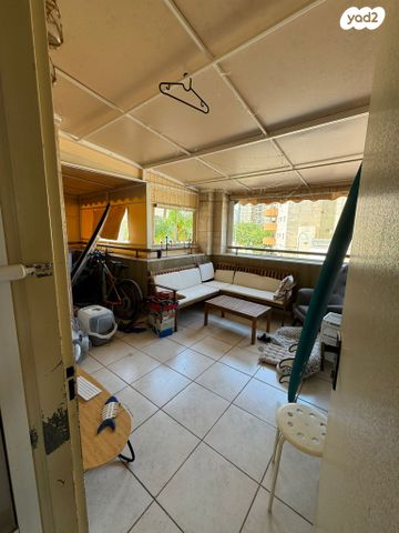 דירה, שדרות יוהנה ז'בוטינסקי, נווה זאב, נאות אילן, באר שבע