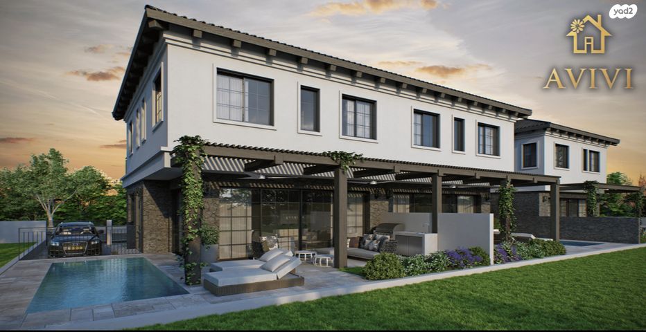 מגרשים, ז'בוטינסקי 1, שאר העיר, קדימה צורן