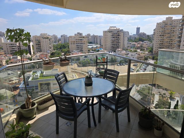 דירה, הדס, קרית אילון, חולון