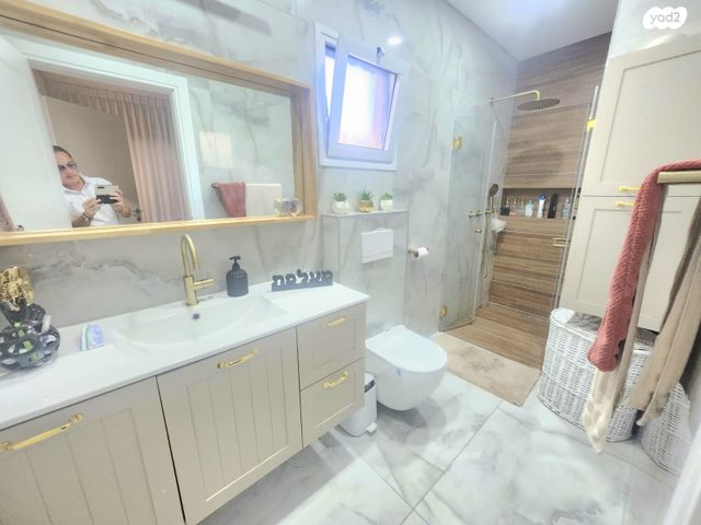 בית פרטי/ קוטג', גבעת הסביונים, גן יבנה