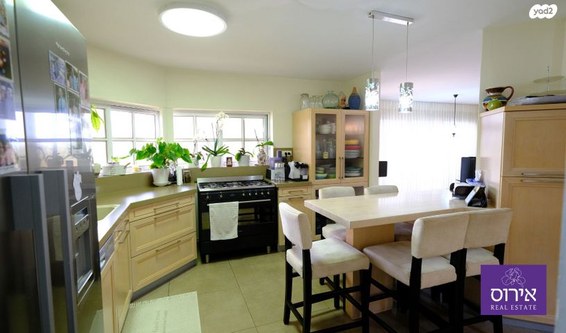 בית פרטי/ קוטג', כפר ורדים