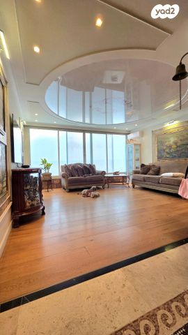 דירה, הנרייטה סאלד, אברמוביץ', ראשון לציון