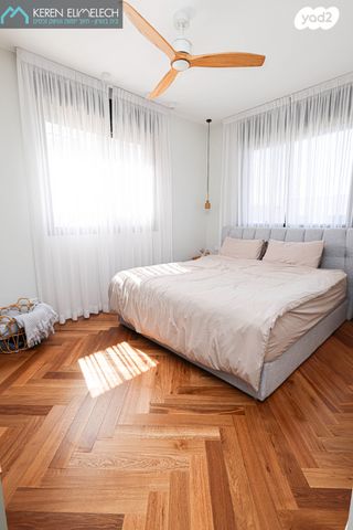 דירת גן, תל מונד