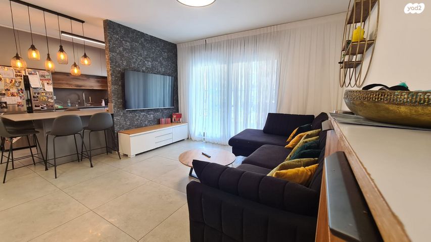 דירה, אבנר חי שאקי, גילה, ירושלים