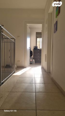 דירת גן, שדרות בגין, נוף הדר, כפר יונה