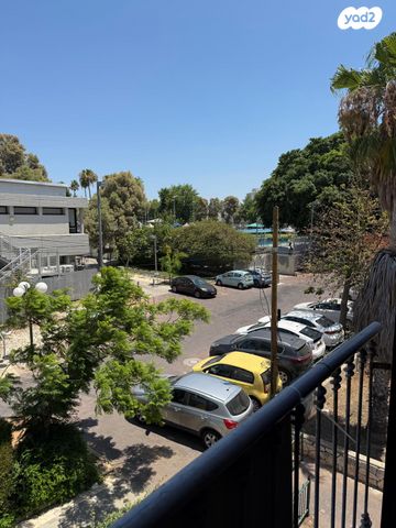 פיקוס 