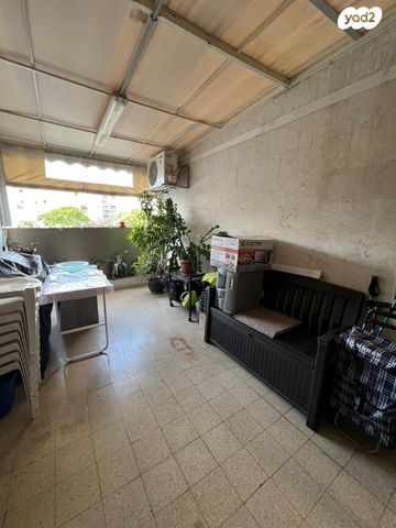 דירה, אמציה המלך, רובע י"ג, אשדוד