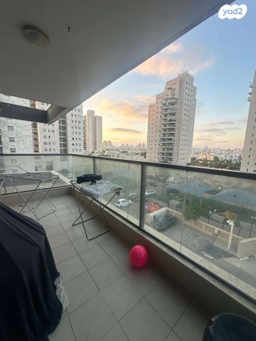 דירה, ענבים 4, רובע ט"ז, אשדוד