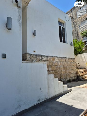 בניין מגורים, חיפה