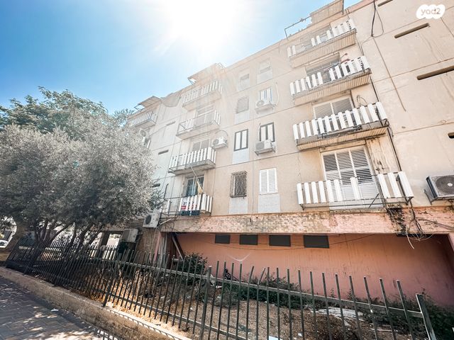 שדרות ירושלים 