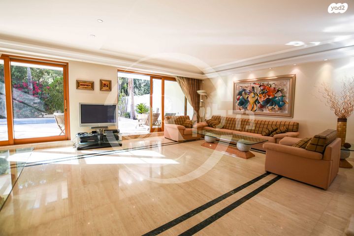 דו משפחתי, אלון, רמת השרון