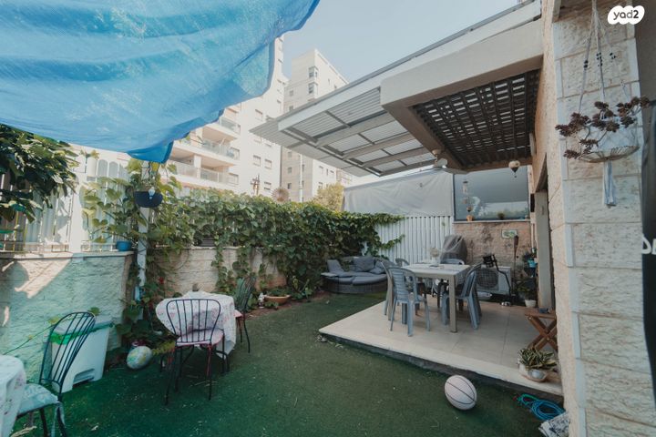 דירת גן, ניצנים, אחוזת דניה, חדרה