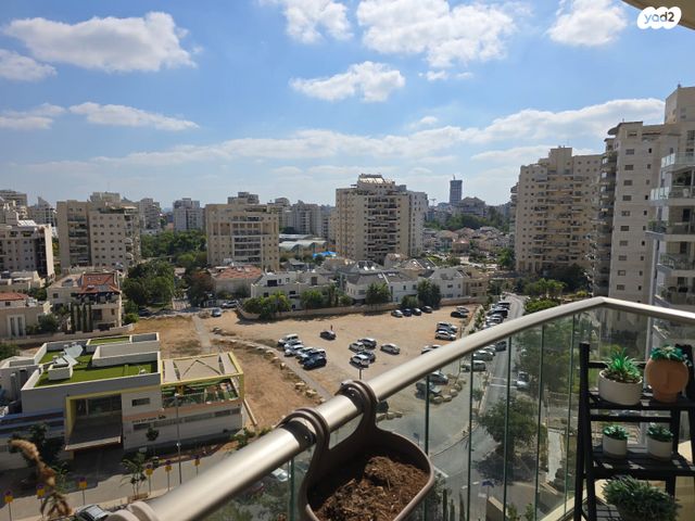 דירה, הדס, קרית אילון, חולון