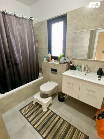 גג/ פנטהאוז, מגלן 8, חורשת נח, אופקים