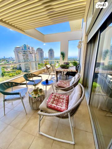 גג/ פנטהאוז, השפלה, אלון, רמת השרון