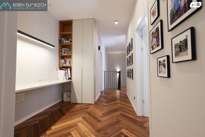 דירת גן, תל מונד