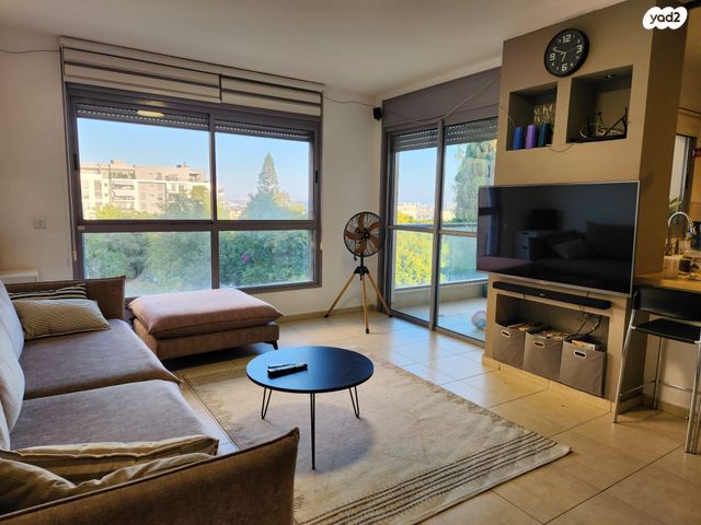 דירה, הדר, רמת השרון