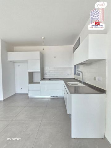 דירה, מאיר עמית, רמת חן ובן ציון, נתניה