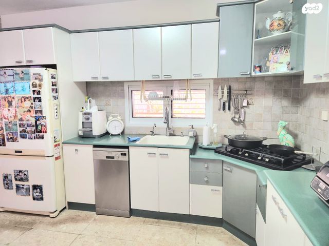 בית פרטי/ קוטג', גבעת הסביונים, גן יבנה