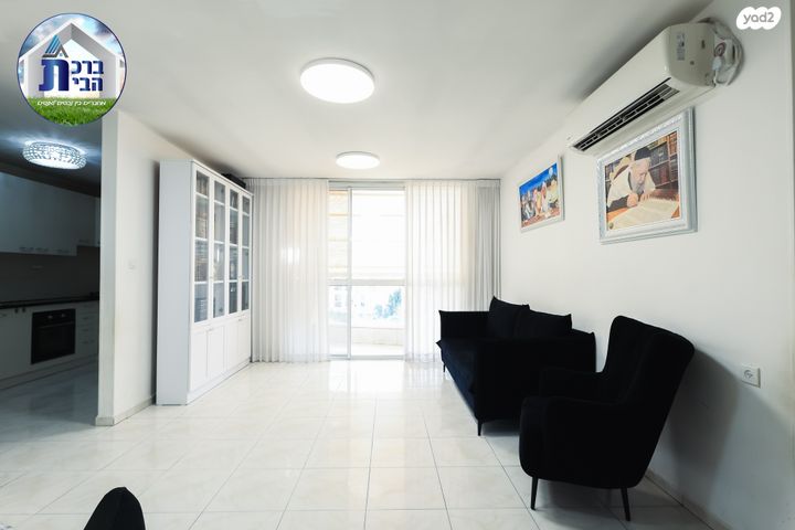 גג/ פנטהאוז, כ"ט בנובמבר, אשדוד