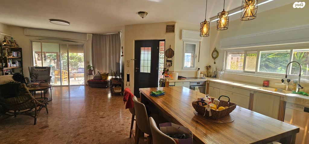 בית פרטי/ קוטג', תאנה, מעוז ציון א', מבשרת ציון