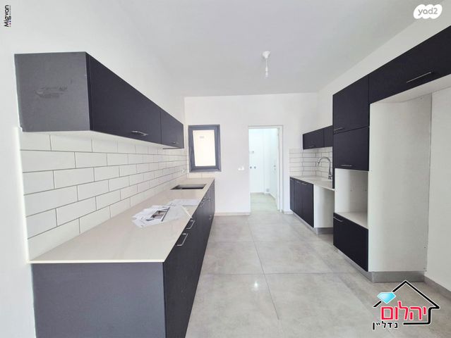 דופלקס, כפר סבא הירוקה, כפר סבא