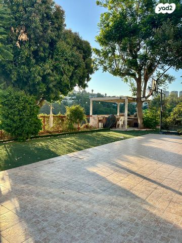 דירת גן, הגיא, קרית יערים, גבעת זאב