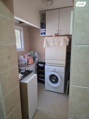 דירה, שכונה ותיקה - מרכז העיר, מעלות תרשיחא