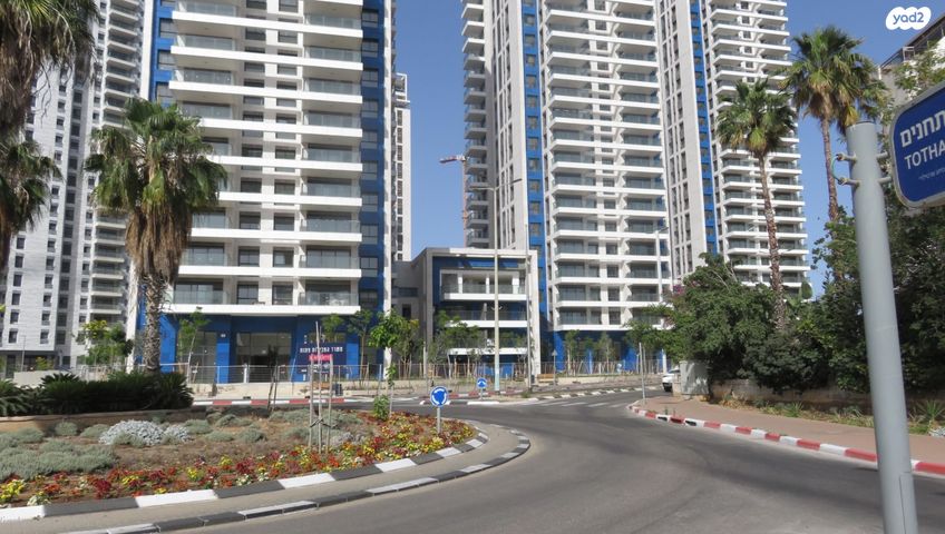 דירה, הפריגטה 21, בת ים